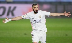 银狐逆袭，国米晋级亚冠四强