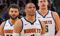 爵士客场胜开拓者，稳居西部前四