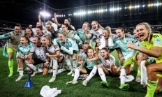 欧洲杯开幕，沃尔夫斯堡队多点开花领先的简单介绍