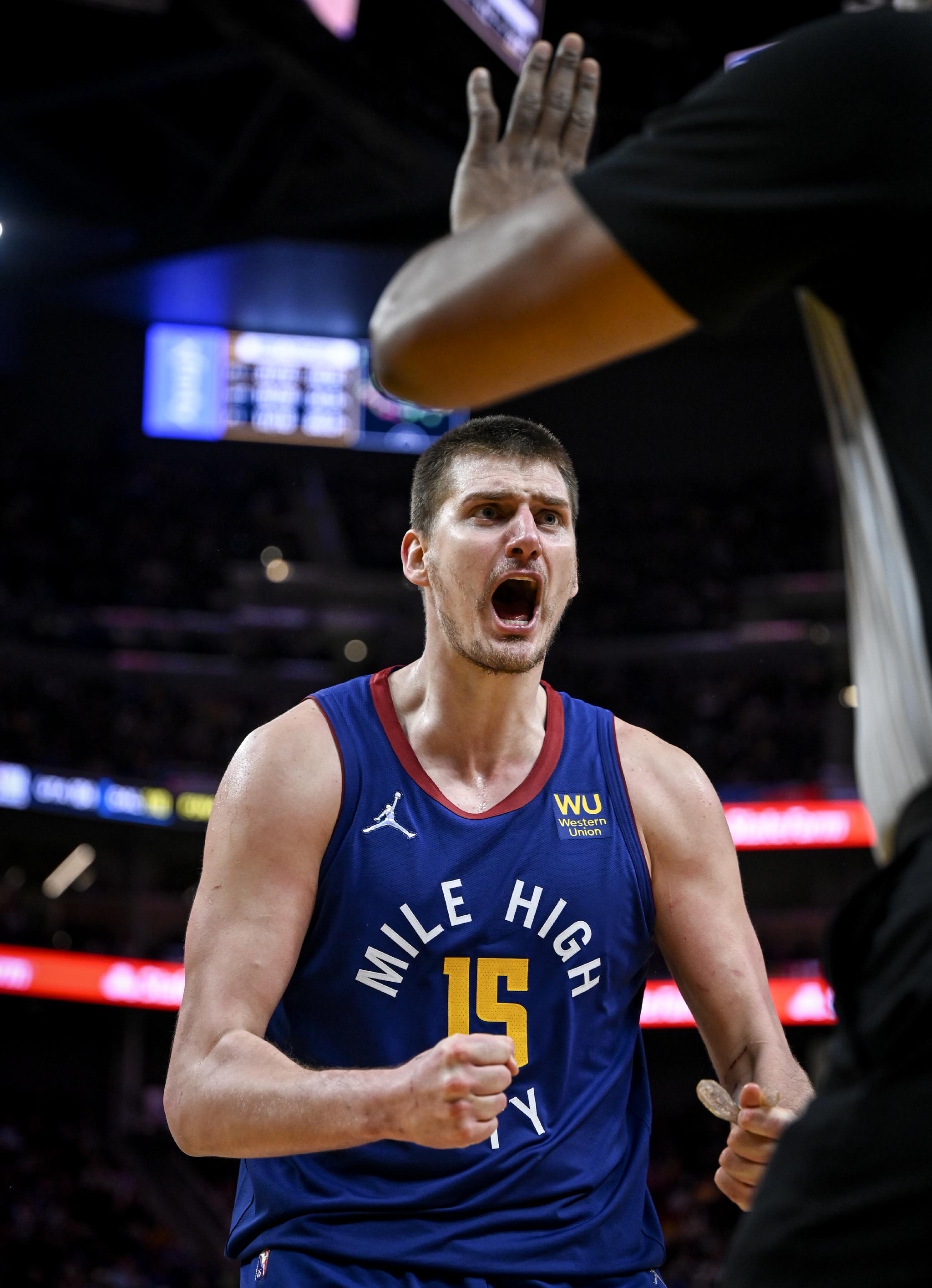 雄鹿战胜掘金,保持不败之姿的简单介绍 雄鹿战胜掘金,保持不败之姿的简单介绍