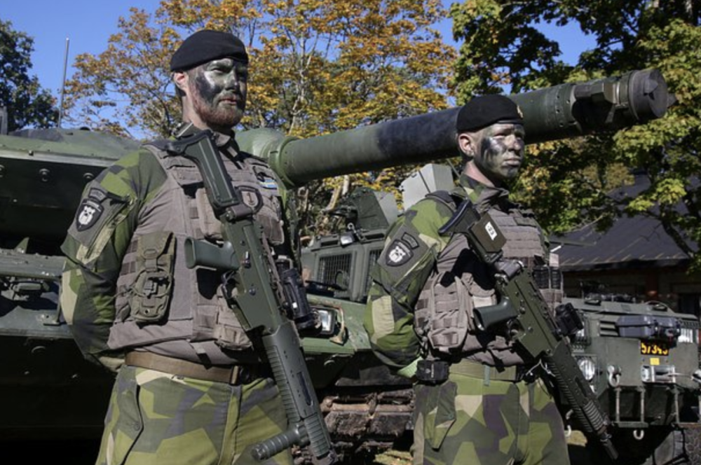 拉脱维亚战平北马其顿，小组排名暂居第一的简单介绍