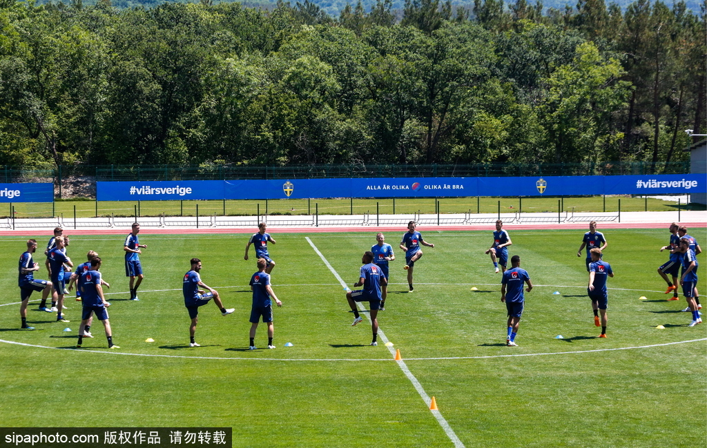 包含德国斩获瑞典胜利，积极备战接下来的比赛的词条