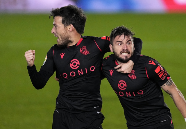 关于皇家社会客场逼平洛里昂，未能全取三分的信息